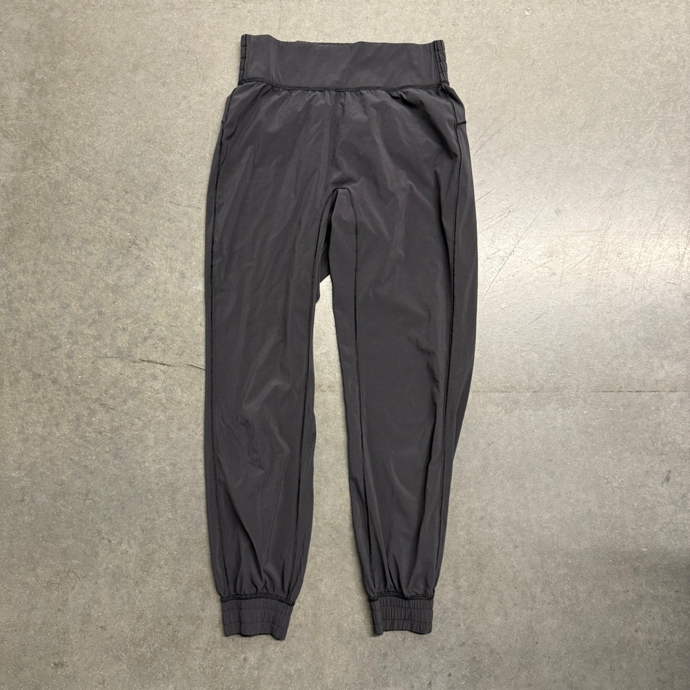 Lululemon Beyond the Studio Jogger Size 6 Graphite Grey High Rise Pants LW5BSHS